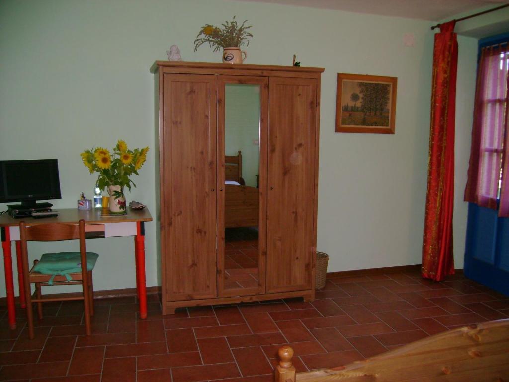 B&B Locanda Della Sesta Felicita Vaglio Serra Rum bild