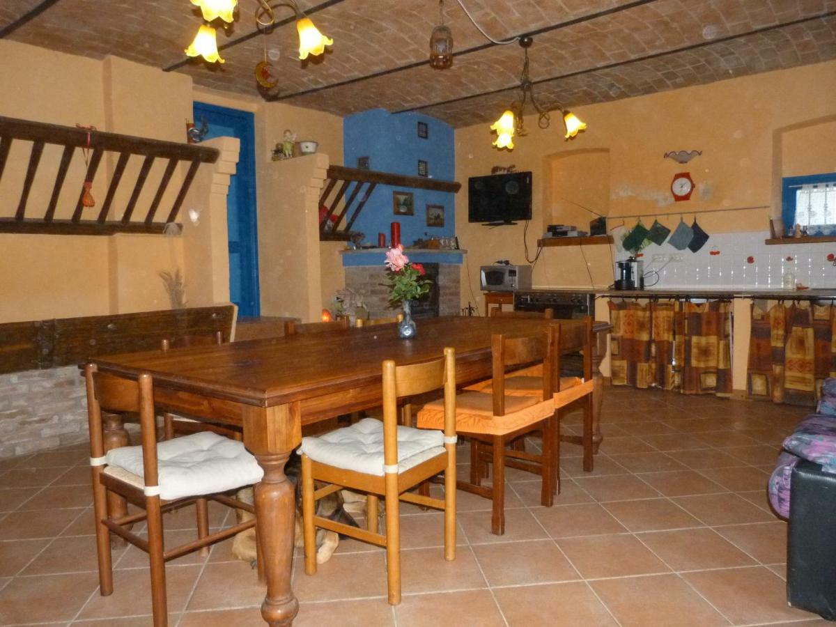 B&B Locanda Della Sesta Felicita Vaglio Serra Exteriör bild